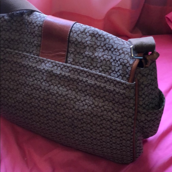 Coach - computer/diaper bag - Picture 4 of 6